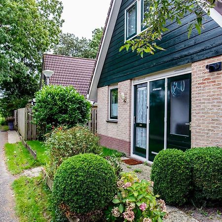 Bungalow 40 Op Recreatiepark De Wielen Синт-Мартен Экстерьер фото